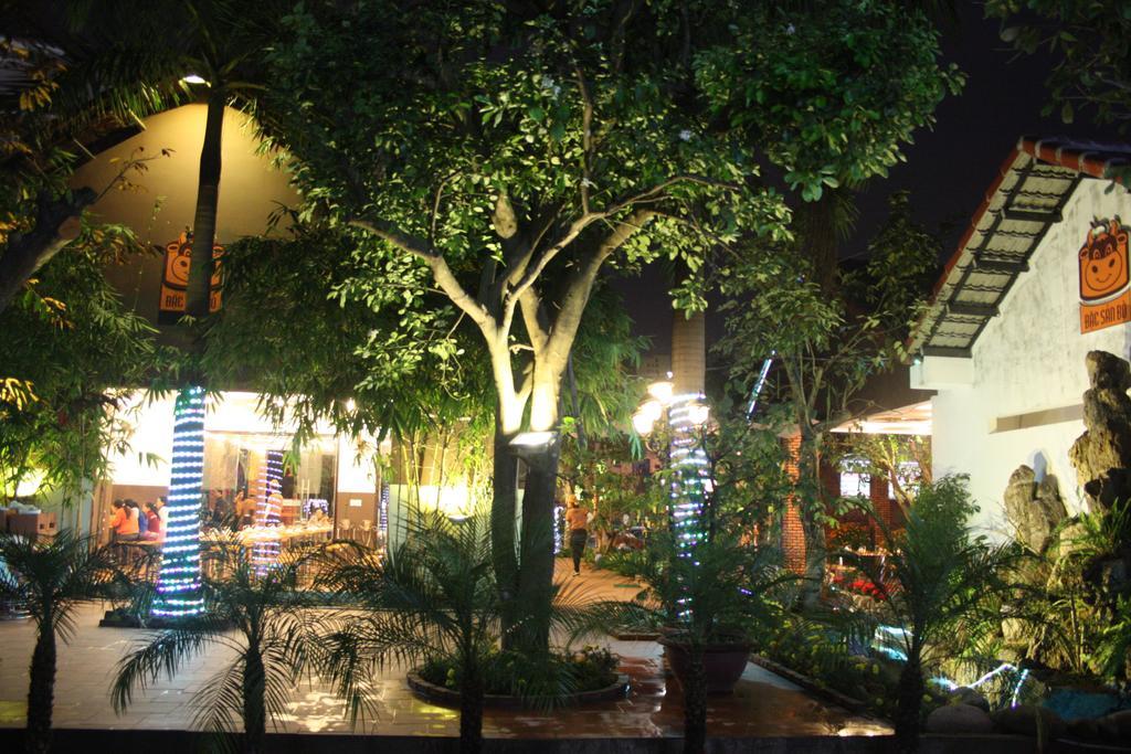 Ngoi Nha Xanh Hotel Đà Nẵng Exterior foto